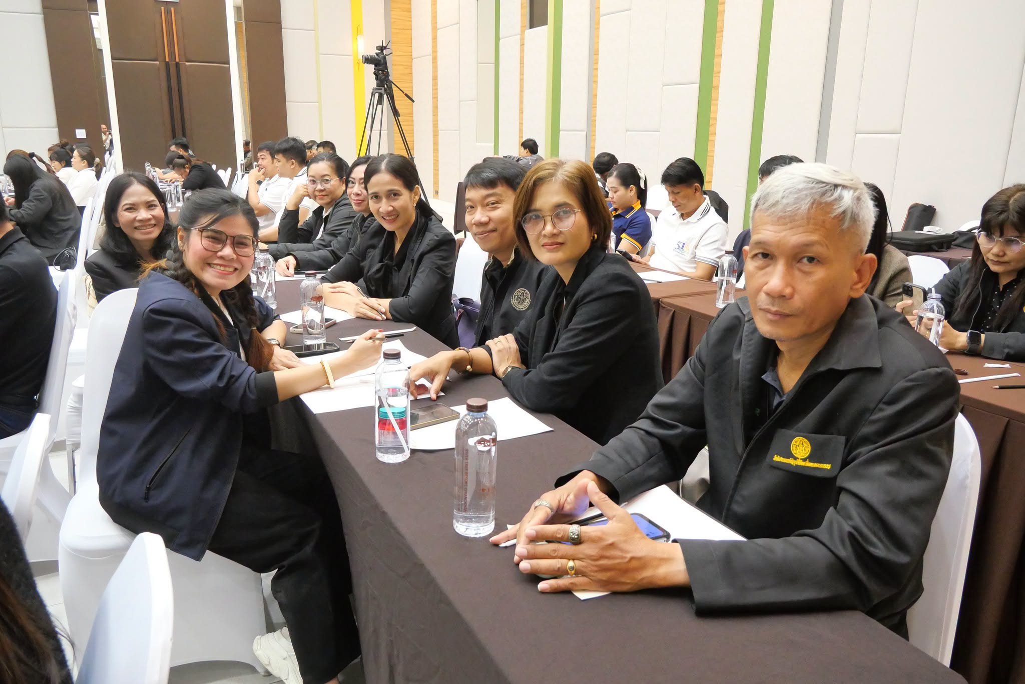 title - รองเลขาธิการ ส.ป.ก. ปิดโครงการสัมมนาฯ เดินหน้ายกระดับงานจัดที่ดิน-กองทุนฯ มุ่งเป้าขับเคลื่อนการดำเนินงานปี 2570